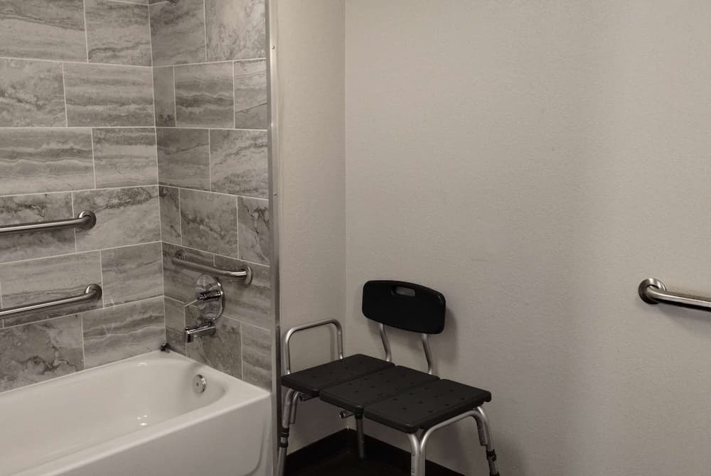 Super 8 by Wyndham Dania/Fort Lauderdale Arpt