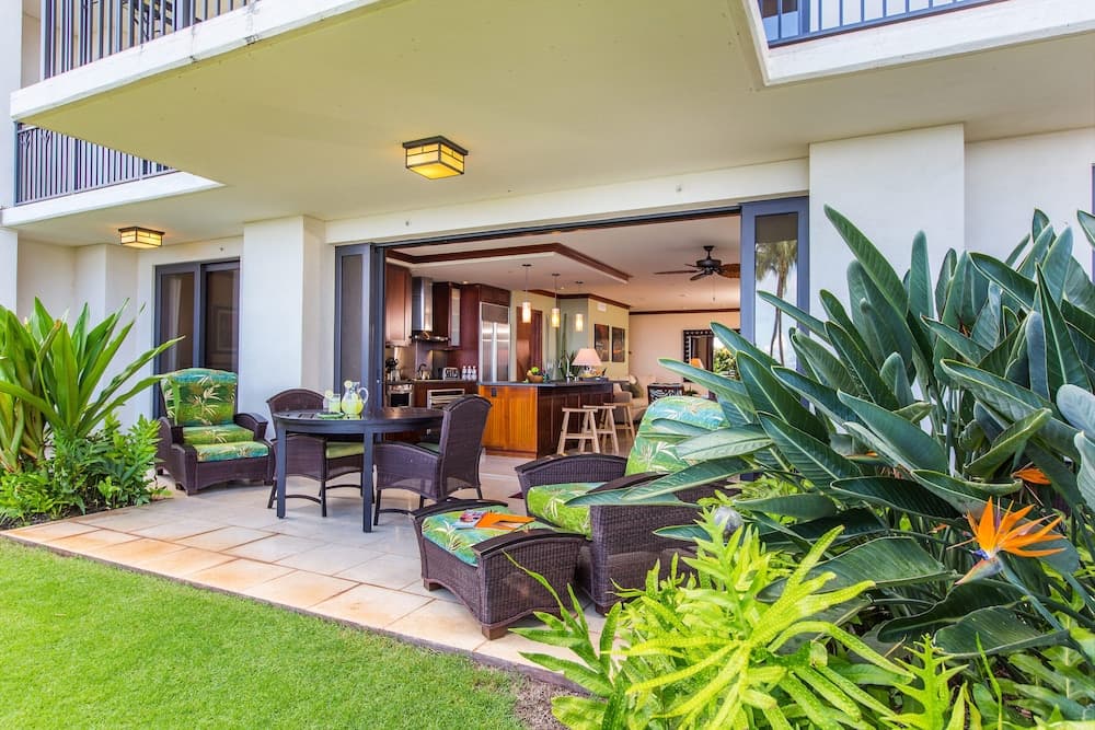 Hale Papakea Ko Olina Beachfront Villa w/ Views