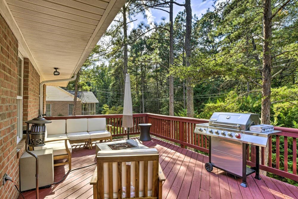 Rustic Pinehurst House w/ Fire Pit & Game Room