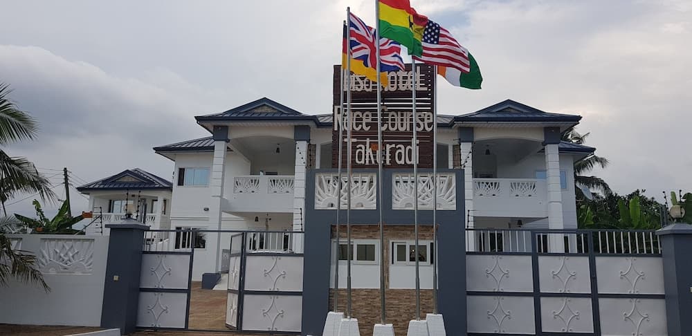 Ibisa Hotel