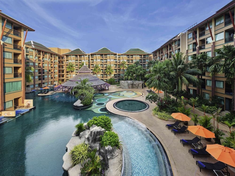 Novotel Phuket Vintage Park