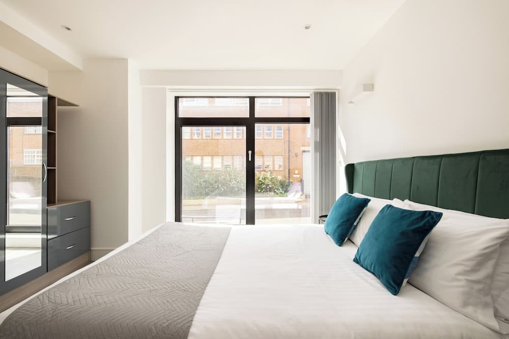 Charles Hope Apartments Brentford
