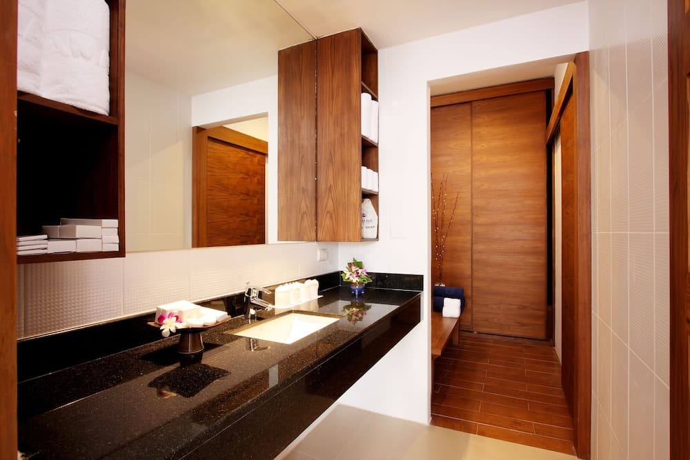 Sunprime Kamala Beach