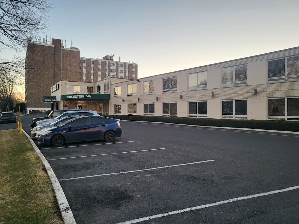 Roosevelt Inn