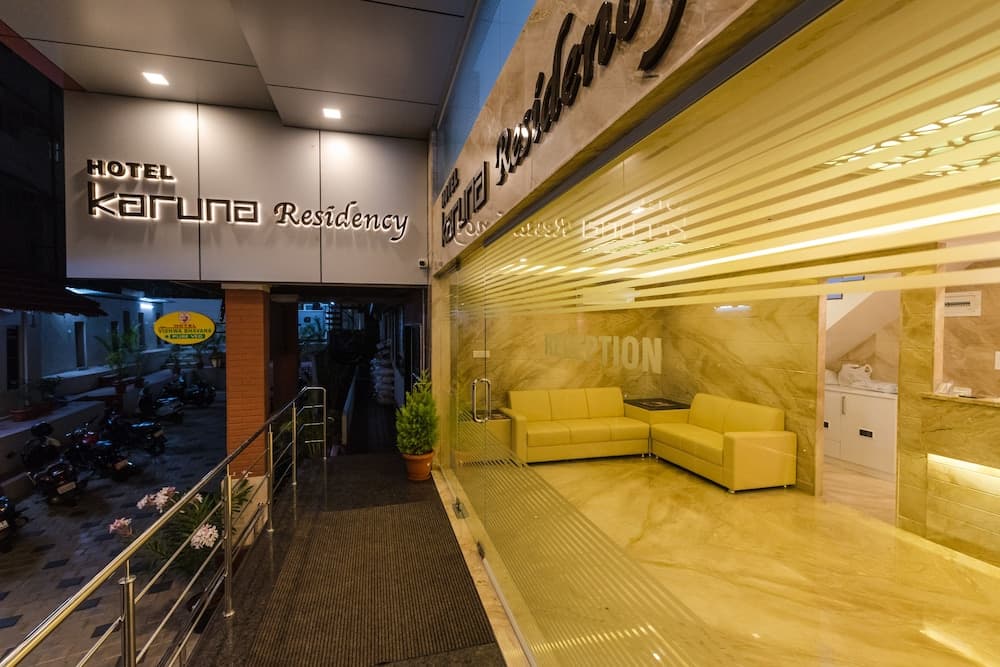 Hotel Karuna Residency