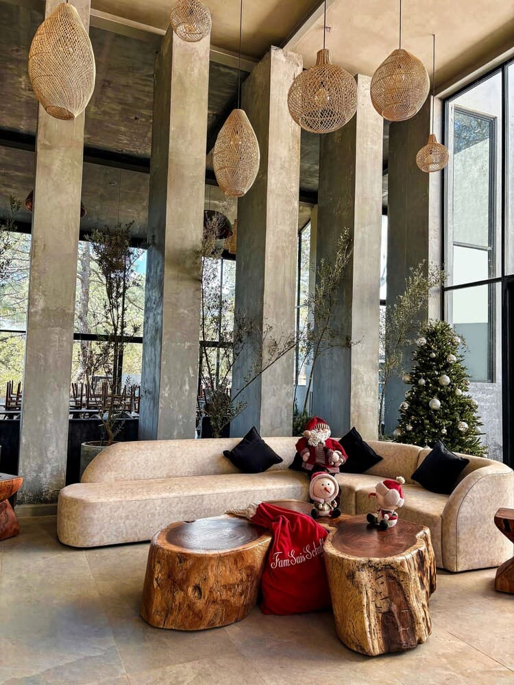 Serenzzo Hotel & Cuisine