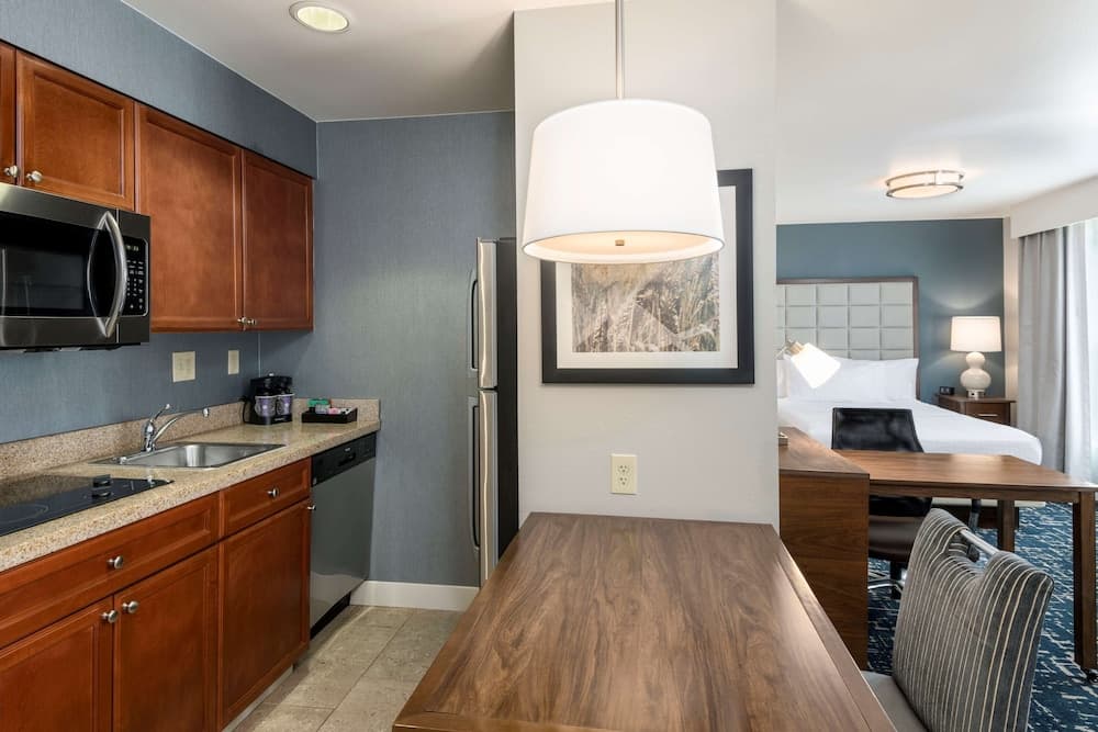 Homewood Suites by Hilton Philadelphia/Mt. Laurel