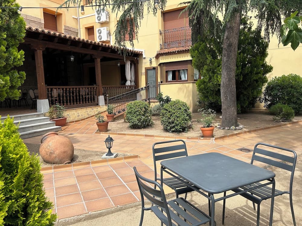 HOTEL RESTAURANTE EL CASTREJON