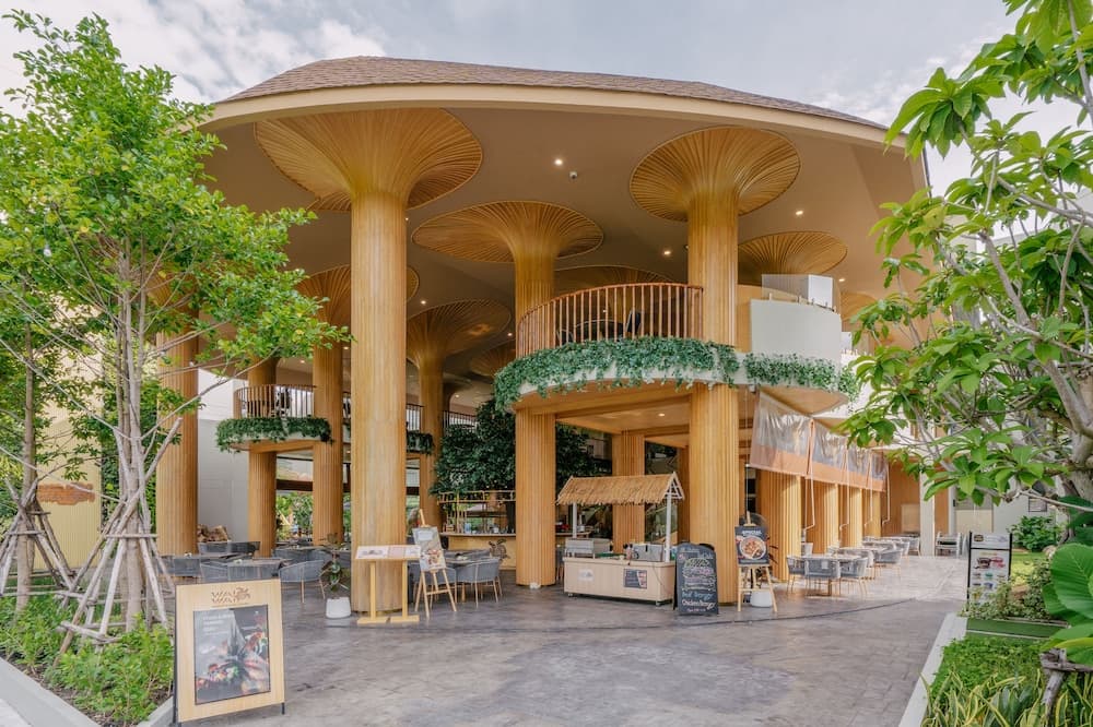 Phuket Emerald Beach Resort