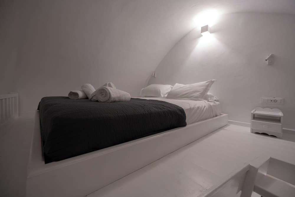 Astrea Suites