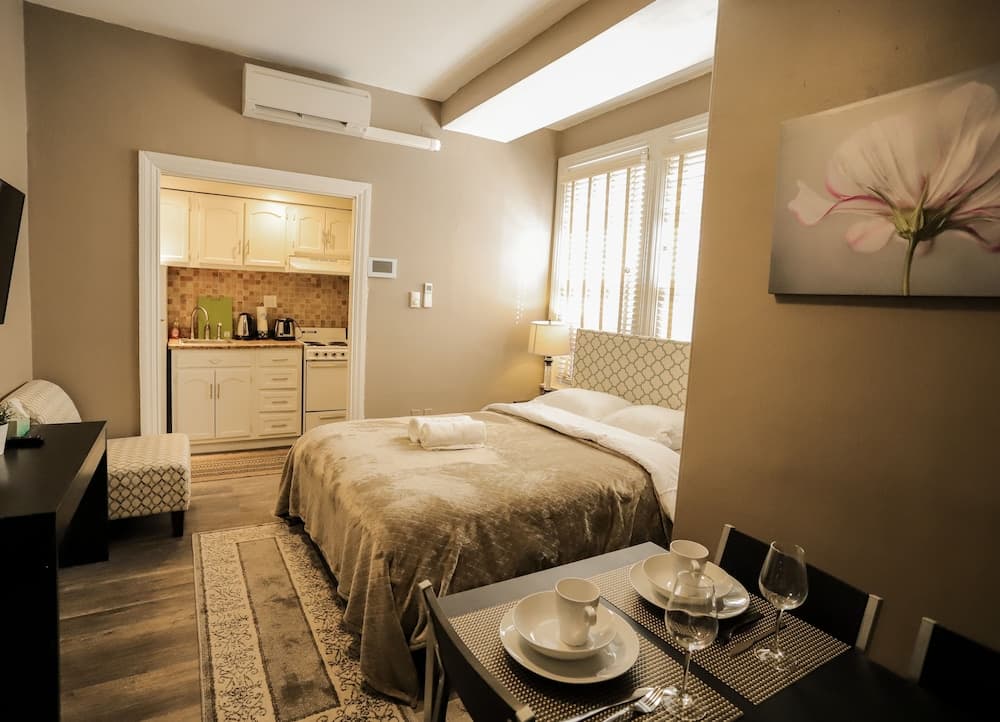 Midtown Suites