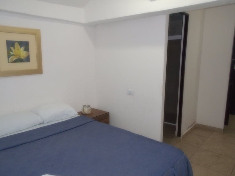 Hotel Ikaro Suites