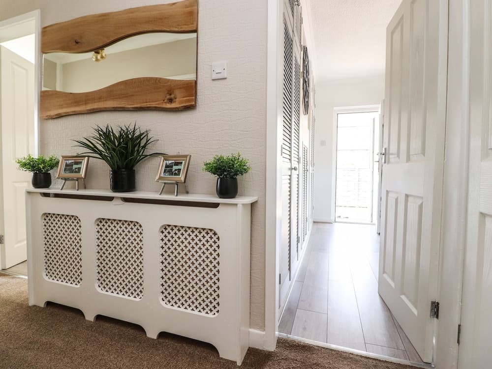 2 Pine Grove