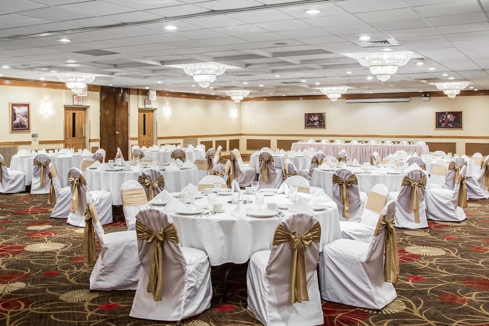 meeting & event spaces