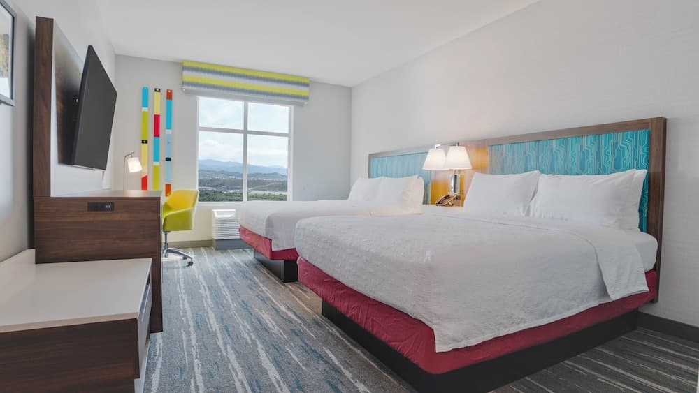 Hampton Inn By Hilton Santa Clarita-Valencia