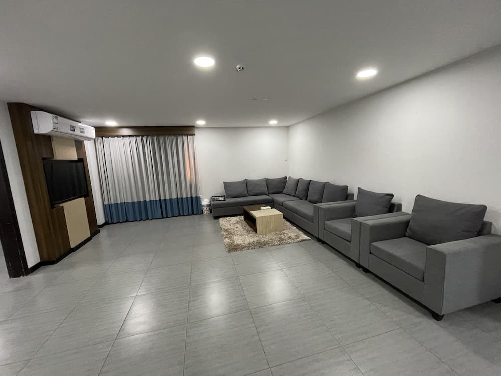 Terrace View 1 - Serviced Apartment