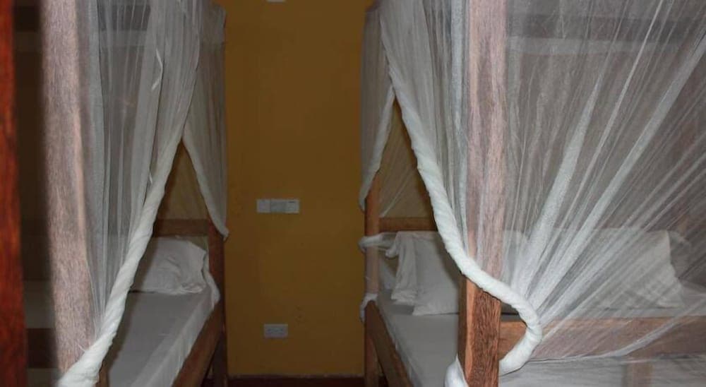 Mpole Bungalows