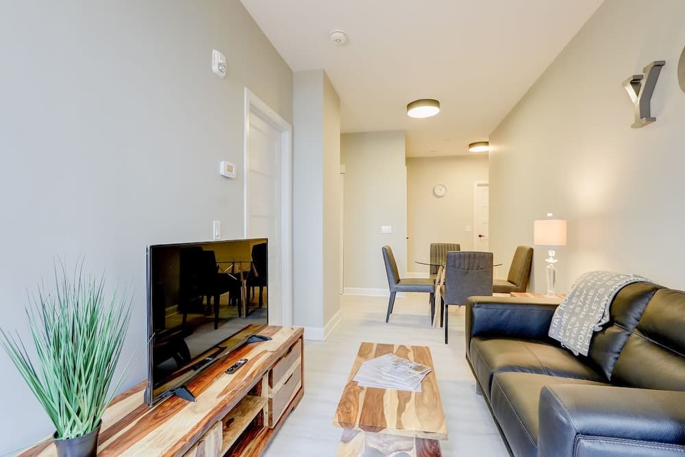 The Met Apartments by Corporate Stays