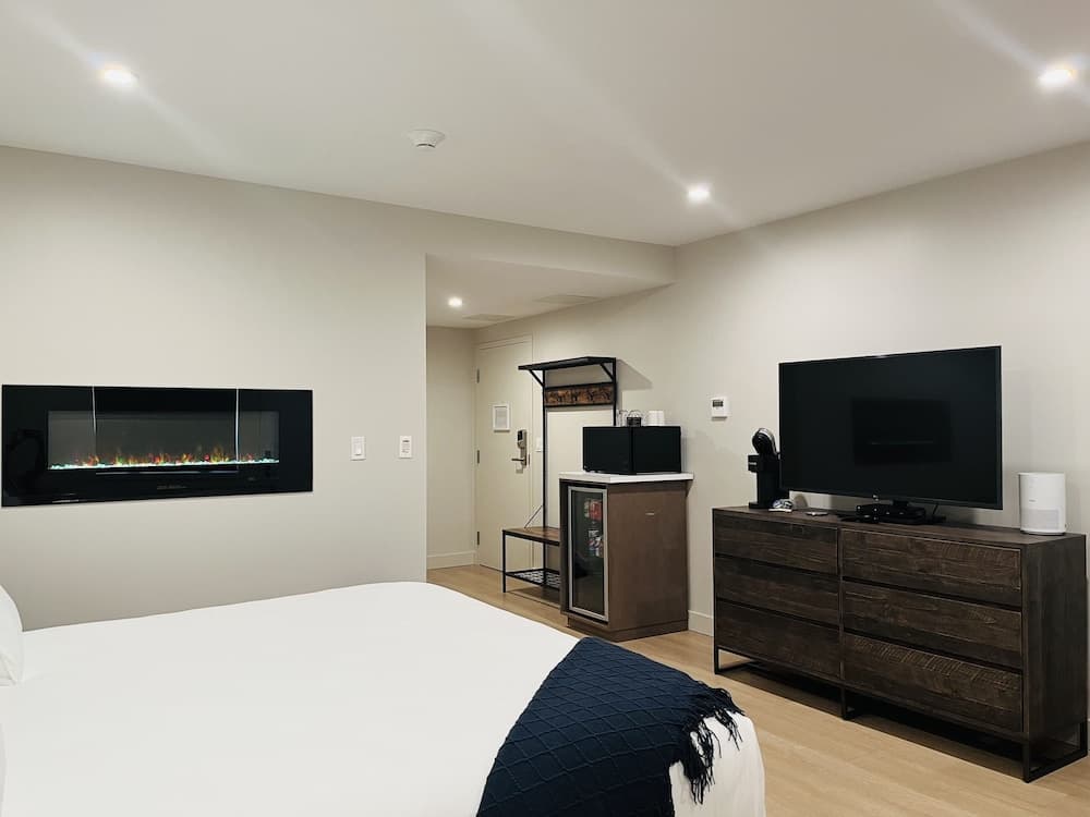 Rooms at Riveredge
