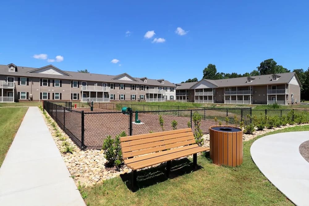 Landing Apartments - Lyman