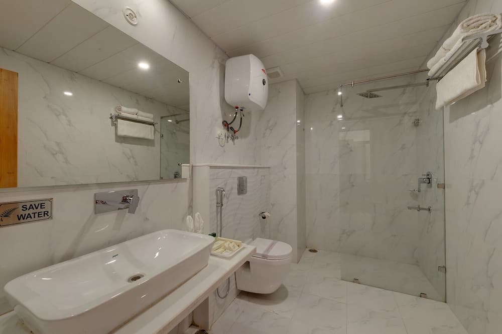 Regenta Place Green Leaf Manali- A Centrally Heated Resort