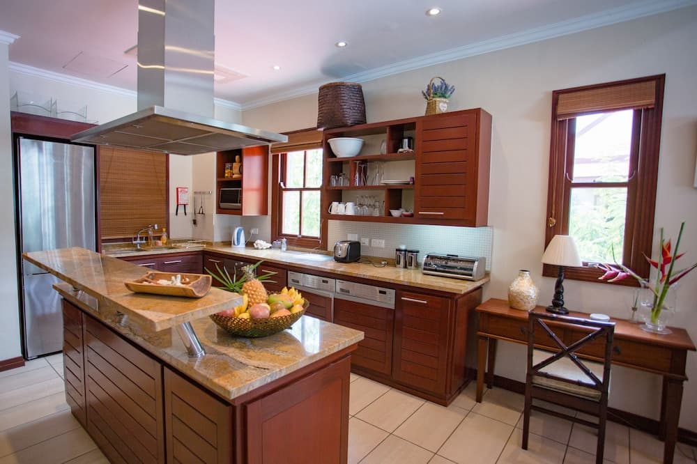 Spas Villas