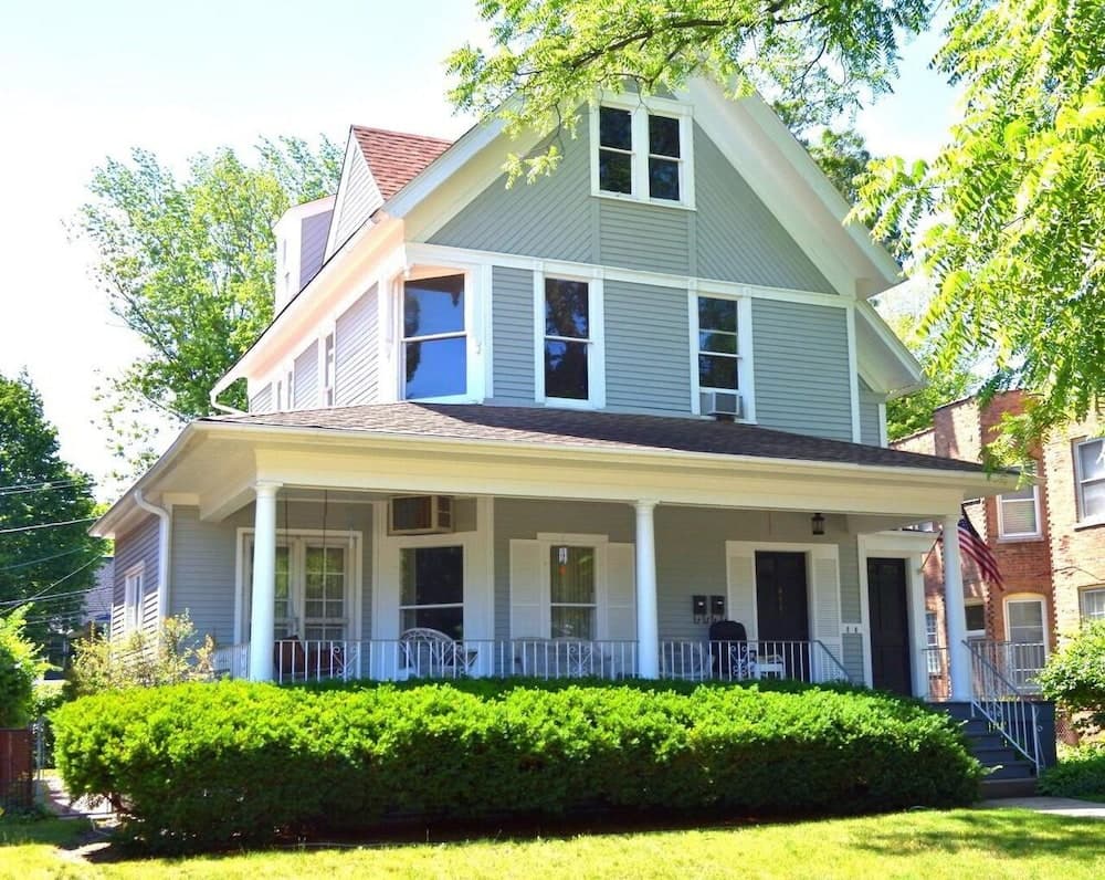 At Home in Oak Park