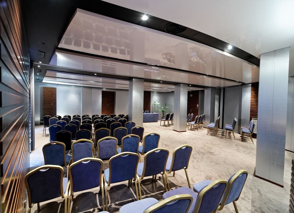 meeting & event spaces