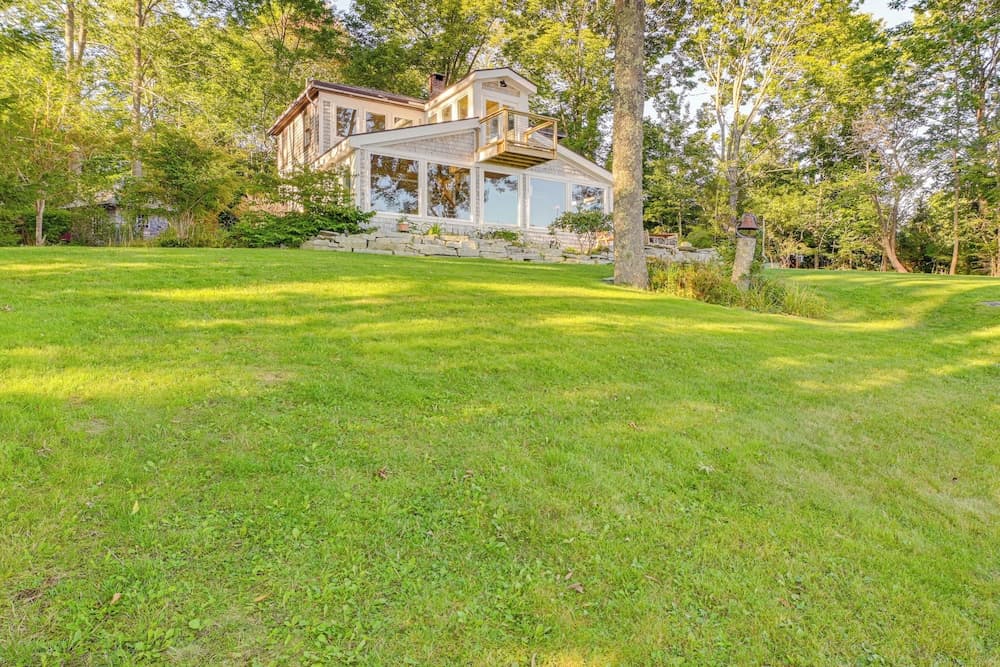Oceanfront Frenchman Bay Home: Stunning View!