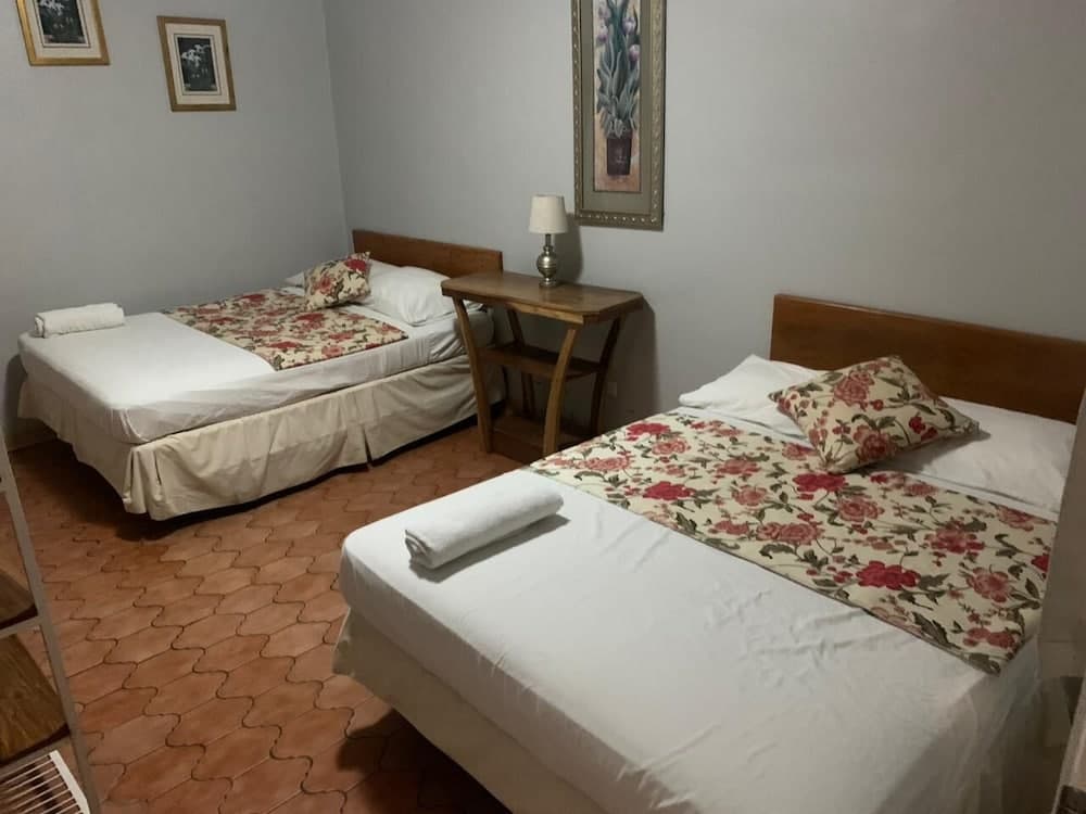 HOTEL ROYAL CHATEAU