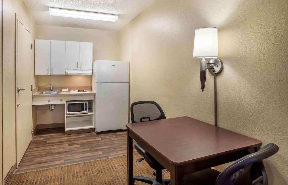 Extended Stay America Suites Washington DC Germantown Town C