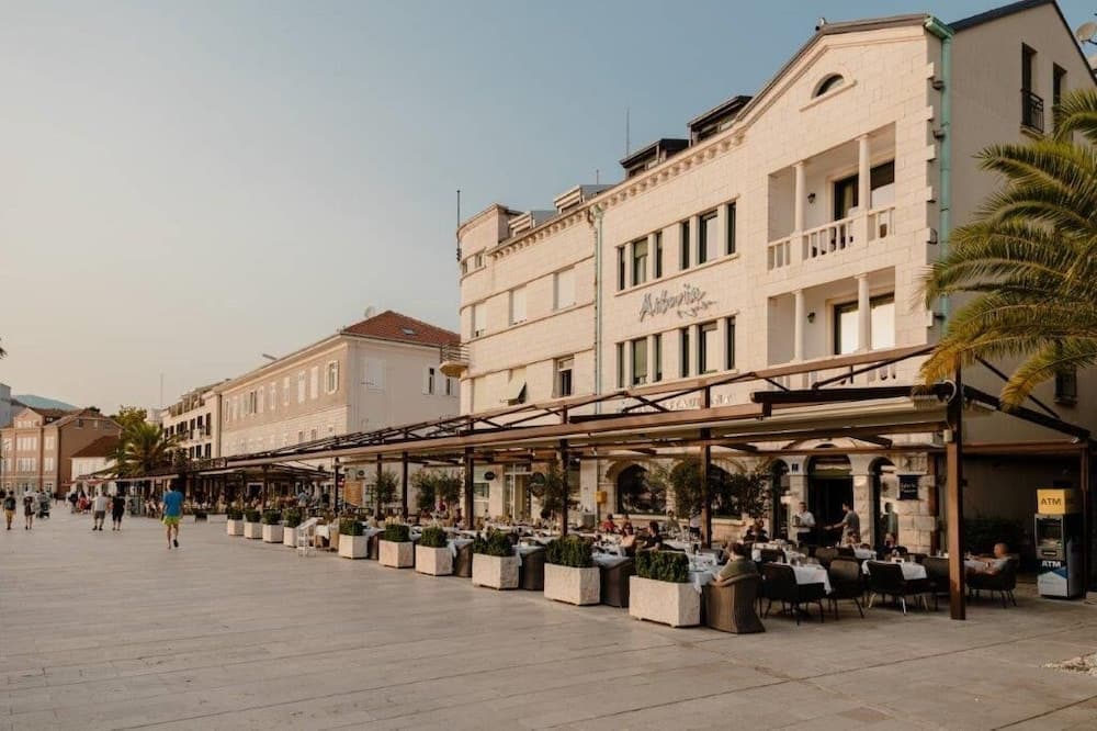 Hotel Astoria Tivat