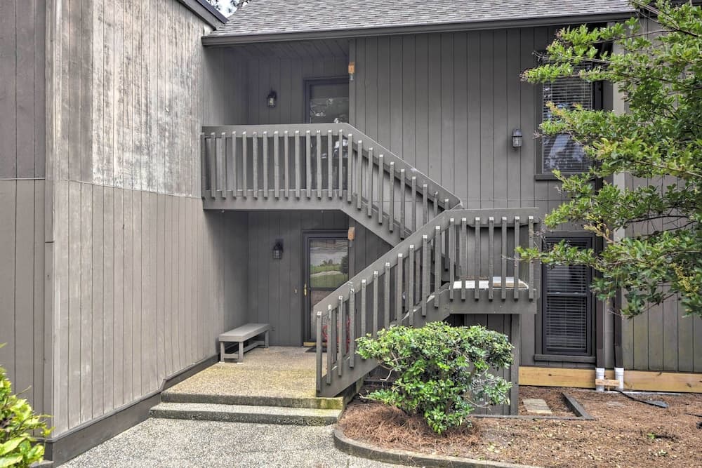 Condo By Pinehurst Golf Course w/ Peaceful Patio