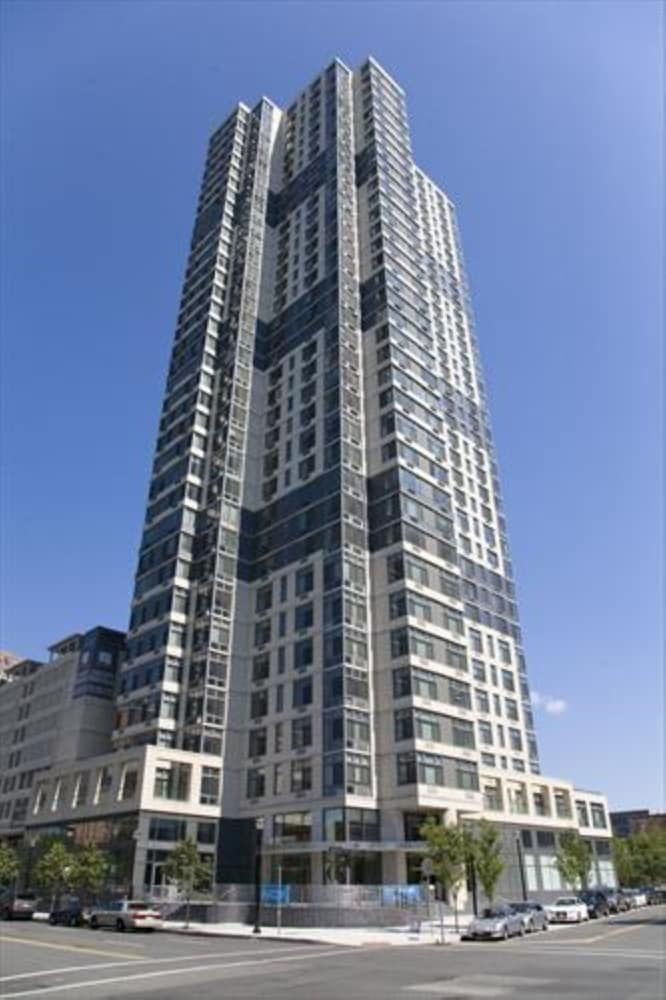 Global Luxury Suites at Columbus