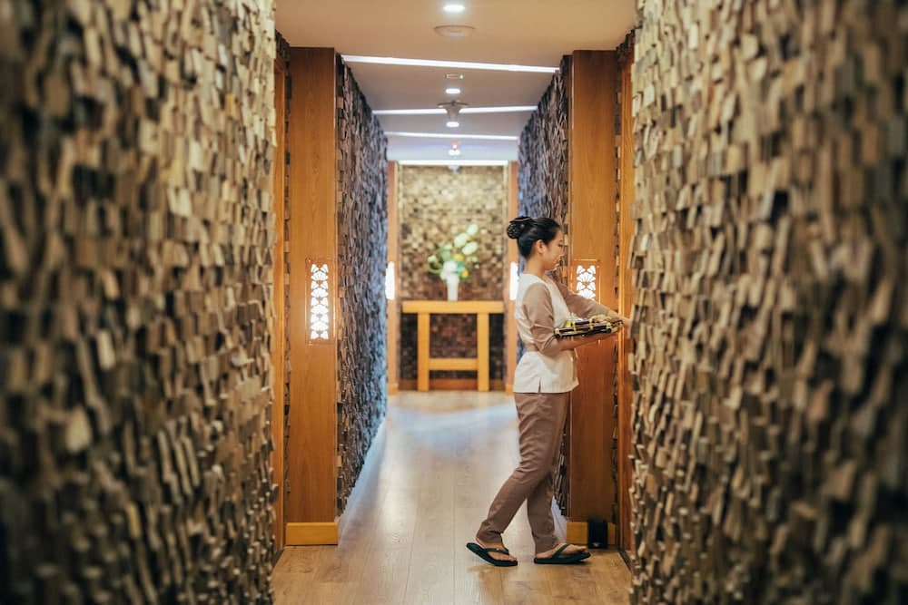 New Orient Hotel Danang