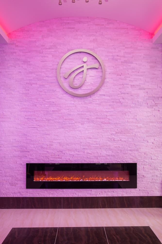 Jaslin Hotel