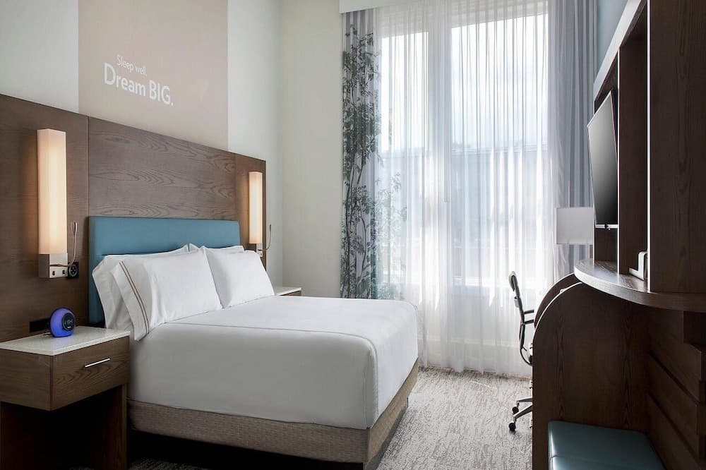 EVEN Hotel Long Island City - New York by IHG