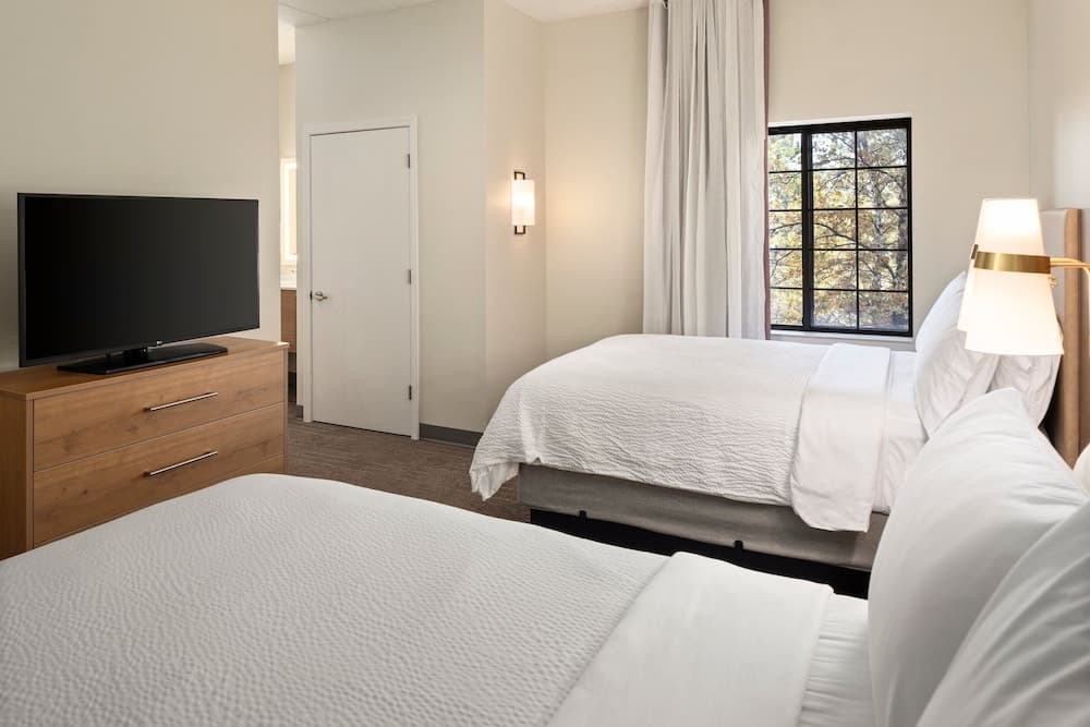 Staybridge Suites MPLS-Maple Grove/Arbor Lakes by IHG