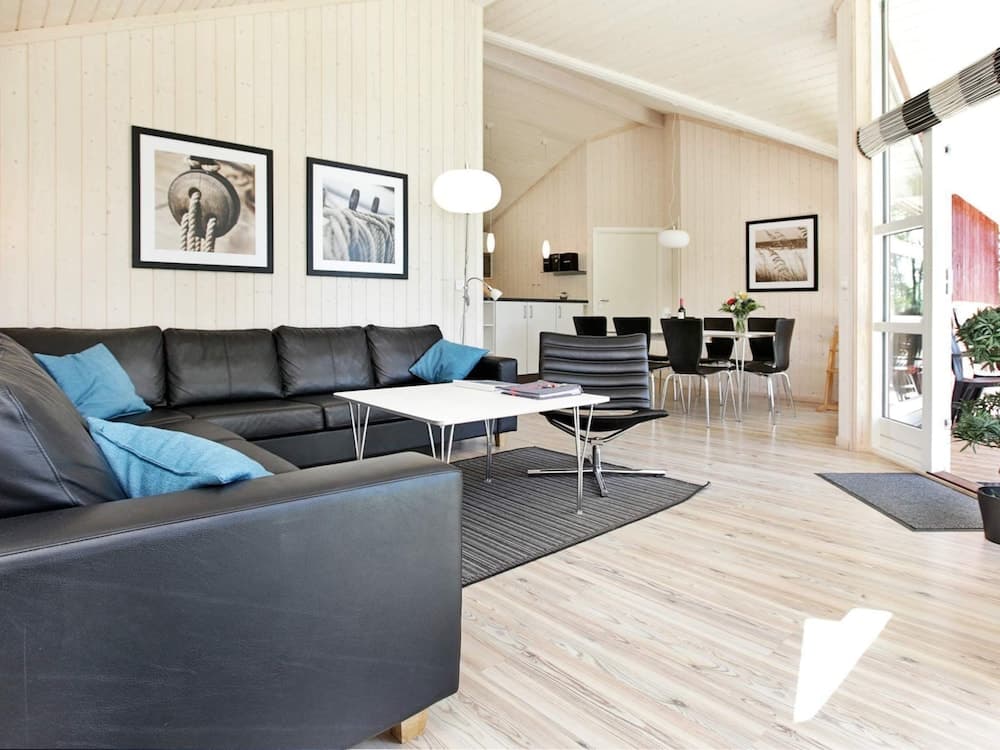 B2ba Quiet Condo Perfect for Business Professionals