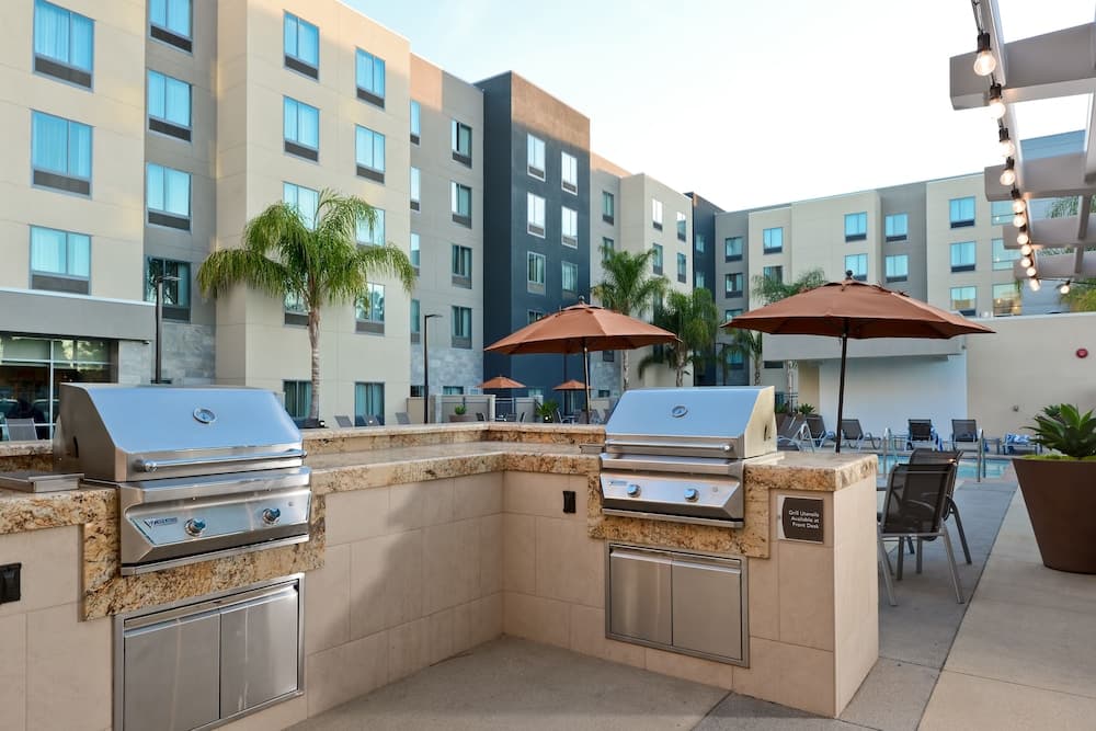 Homewood Suites by Hilton Anaheim Resort – Convention Center