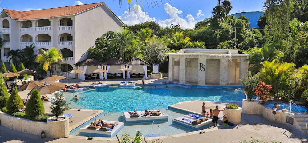 Presidential Suites by Lifestyle - All Inclusive