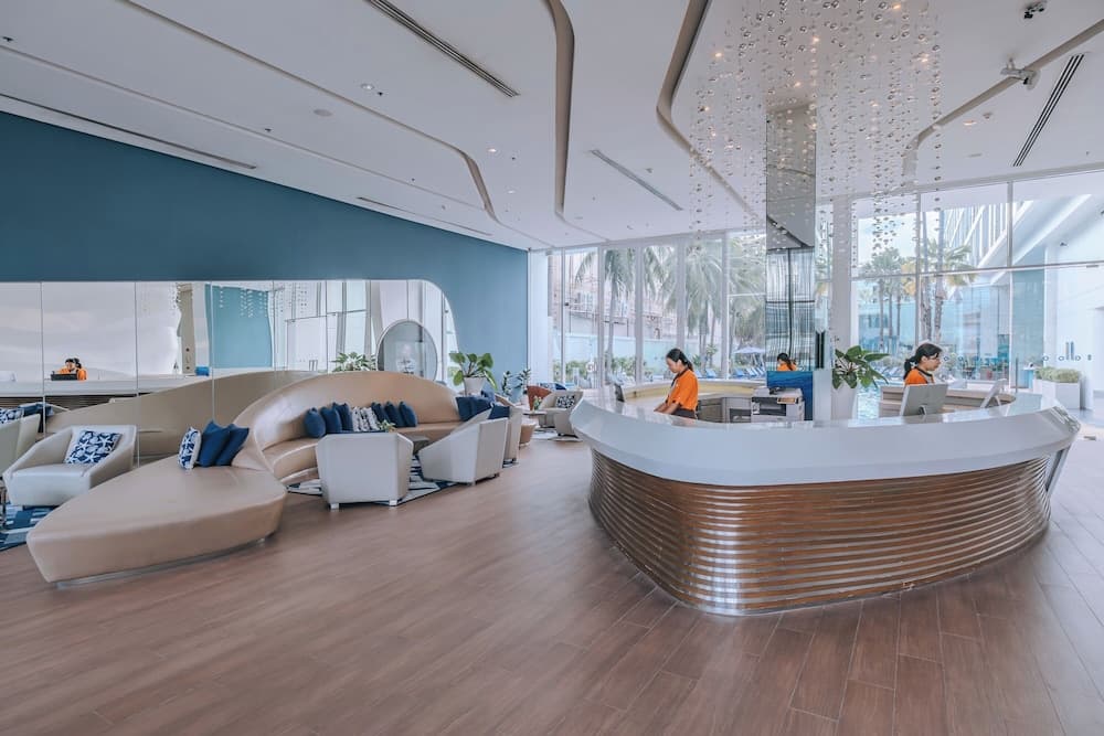 Hotel Baraquda Pattaya By Heeton