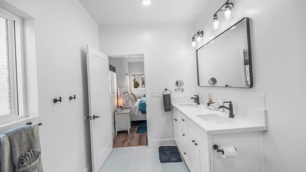 Rise Suites Oceanside