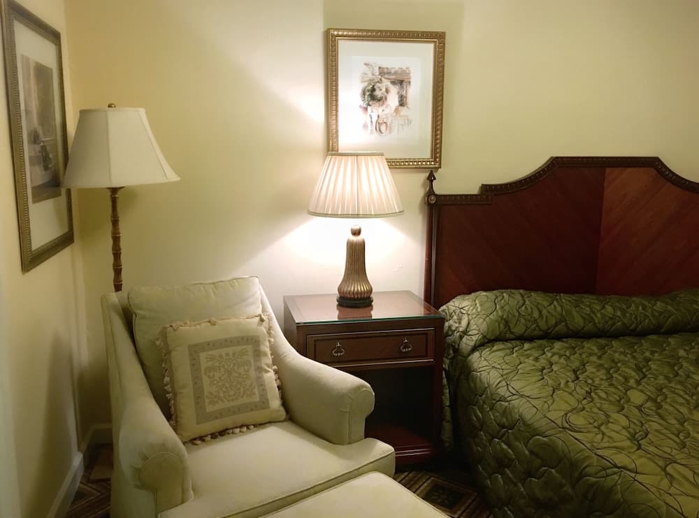 Embassy Hotel