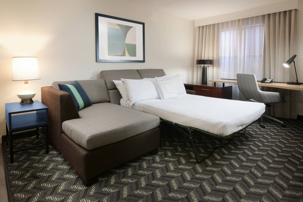 Residence Inn by Marriott Addison