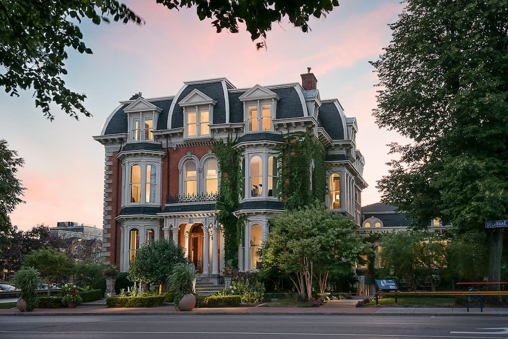 The Mansion On Delaware Ave