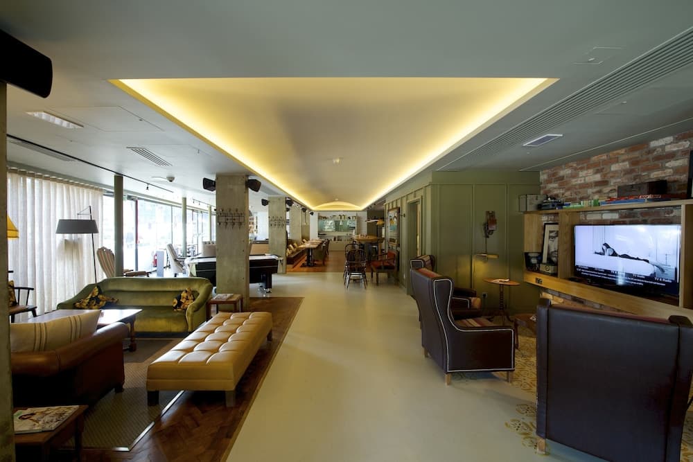 hotel reception