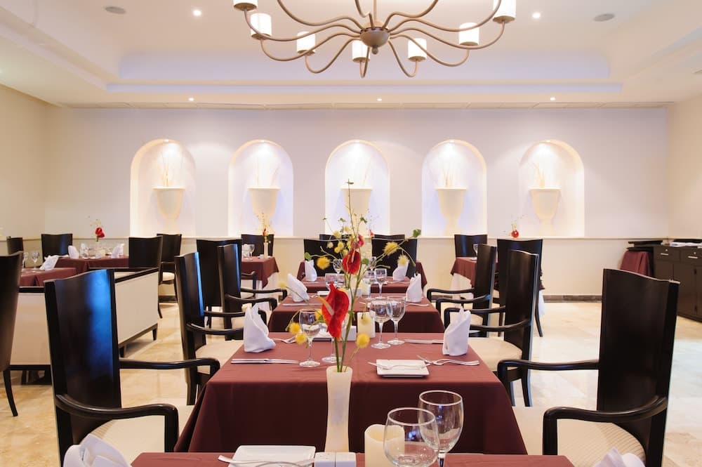 Grand Riviera Princess - All Inclusive