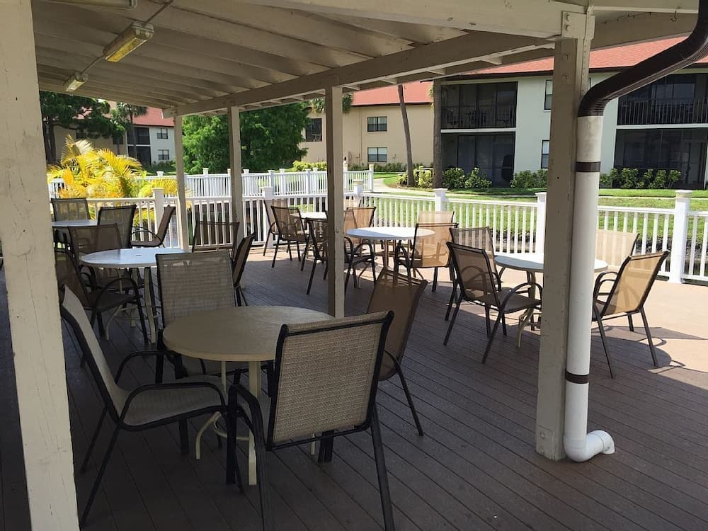 Shorewalk Vacation Villas