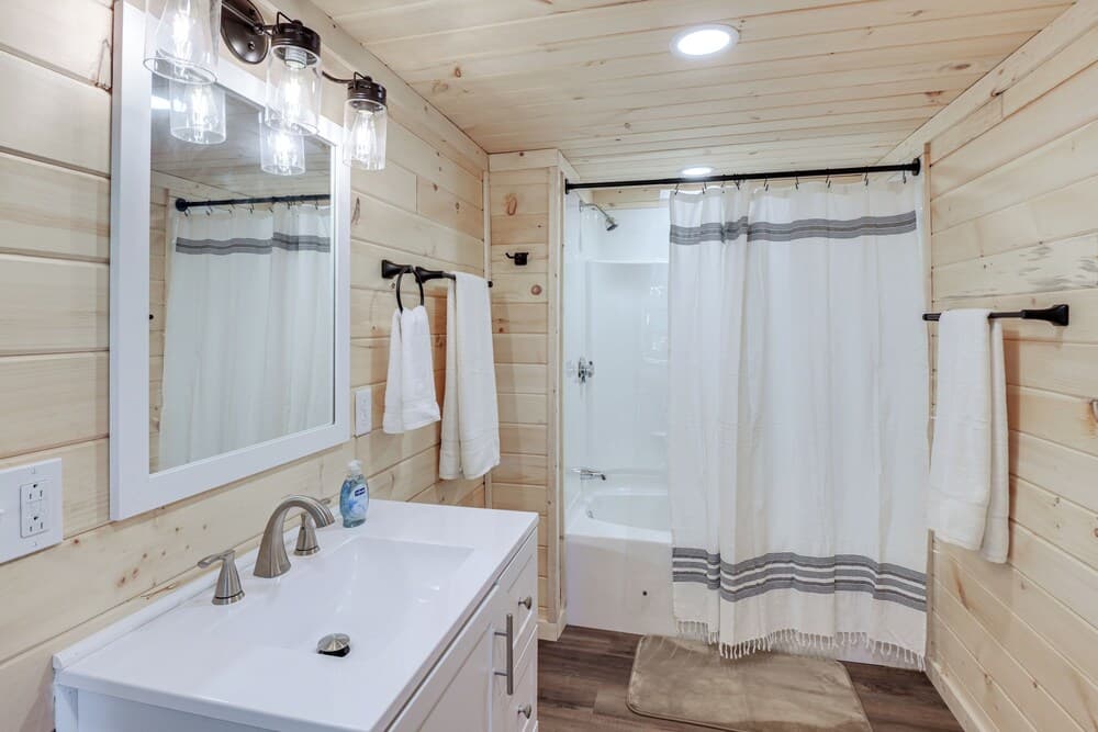 Pond Views: Spacious Family Home in Presque Isle!
